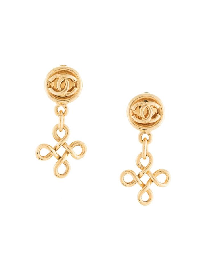 Chanel Vintage Logo Dangling Clip-on Earrings - Metallic