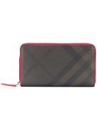 Burberry Printed Renfrew Wallet - Brown