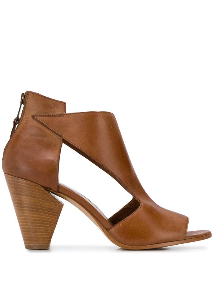 Strategia Cut-out Block Heel Sandals - Brown