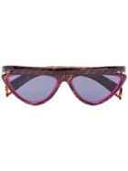 Fendi Eyewear Monogram Print Cat Eye Sunglasses - Brown
