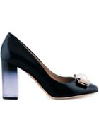 Salvatore Ferragamo Vara Pumps, Women's, Size: 36, Black, Leather