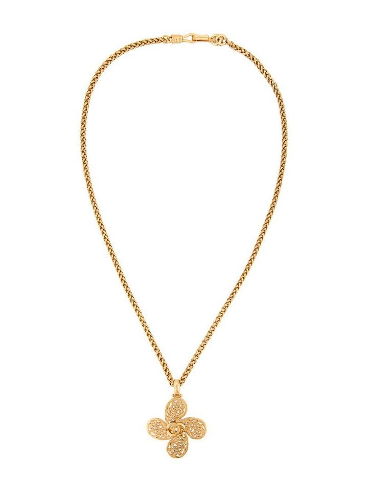 Chanel Pre-owned Cc Pendant Necklace - Metallic