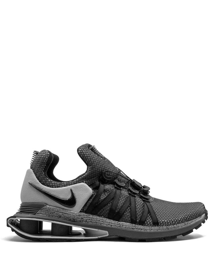 Nike Shox Gravity Sneakers - Grey