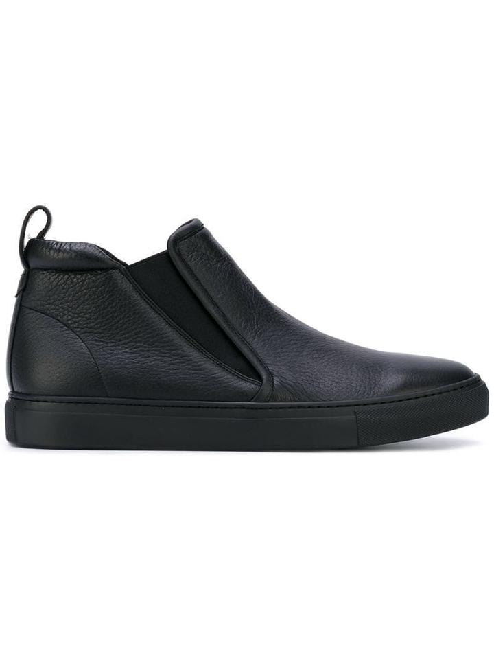 Aiezen - Black