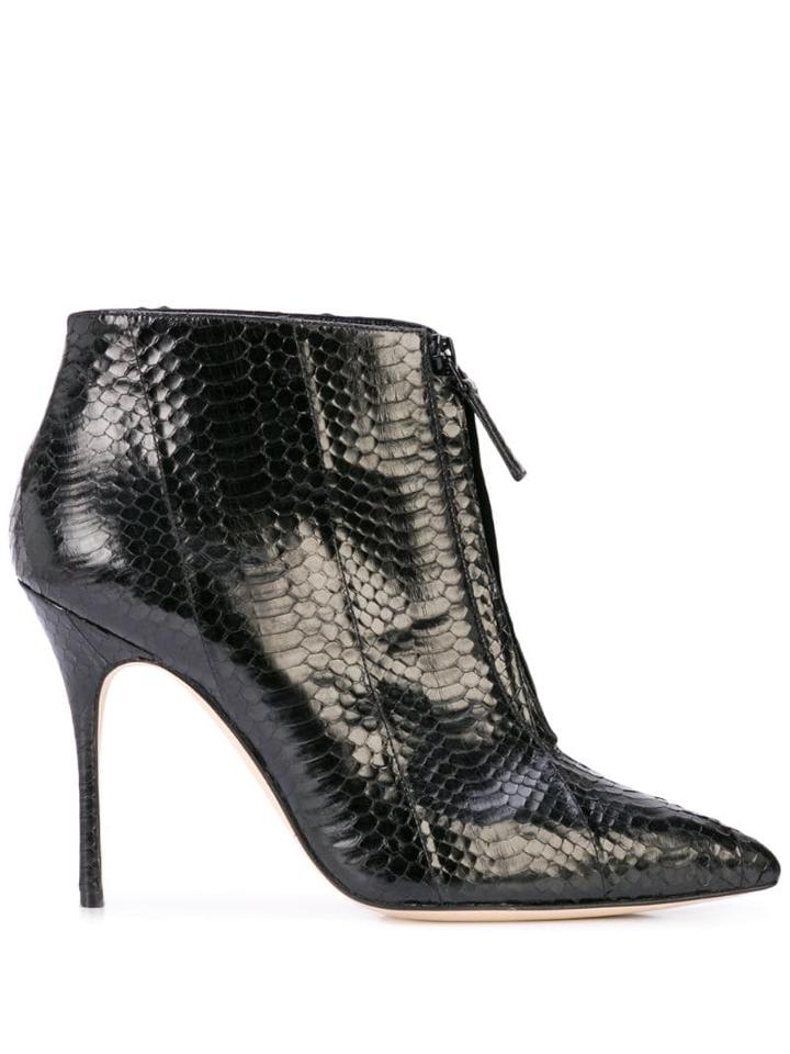 Manolo Blahnik Pointed Toe Booties - Black