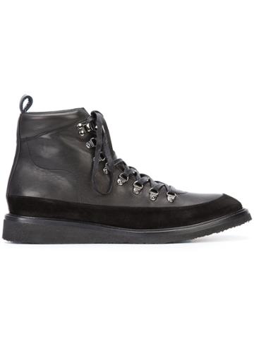 Valas Hiking Sneakers - Black