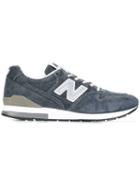 New Balance Classic Sneakers