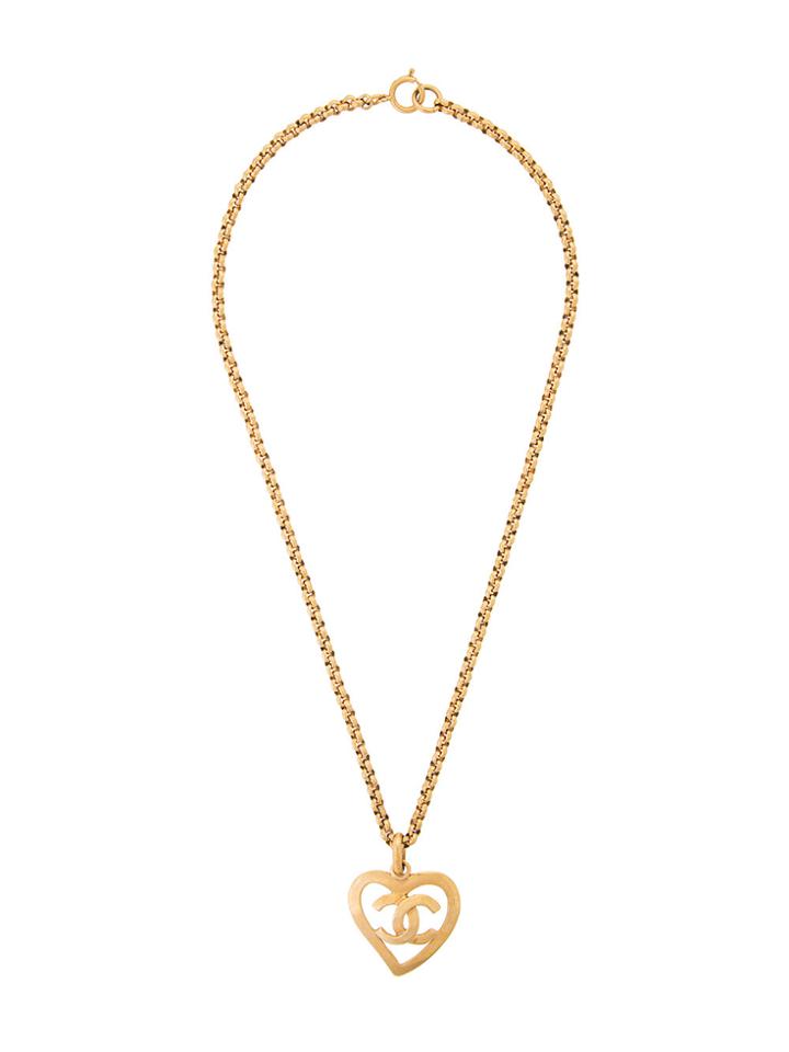 Chanel Vintage Chanel Chain Heart Motif Pendant Necklace - Metallic