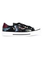 Valentino Garavani Fantasy Animal Trainer