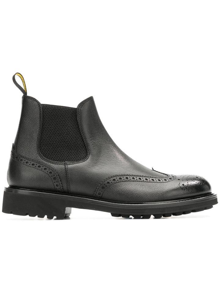 Doucal's Flat Chelsea Boots - Black