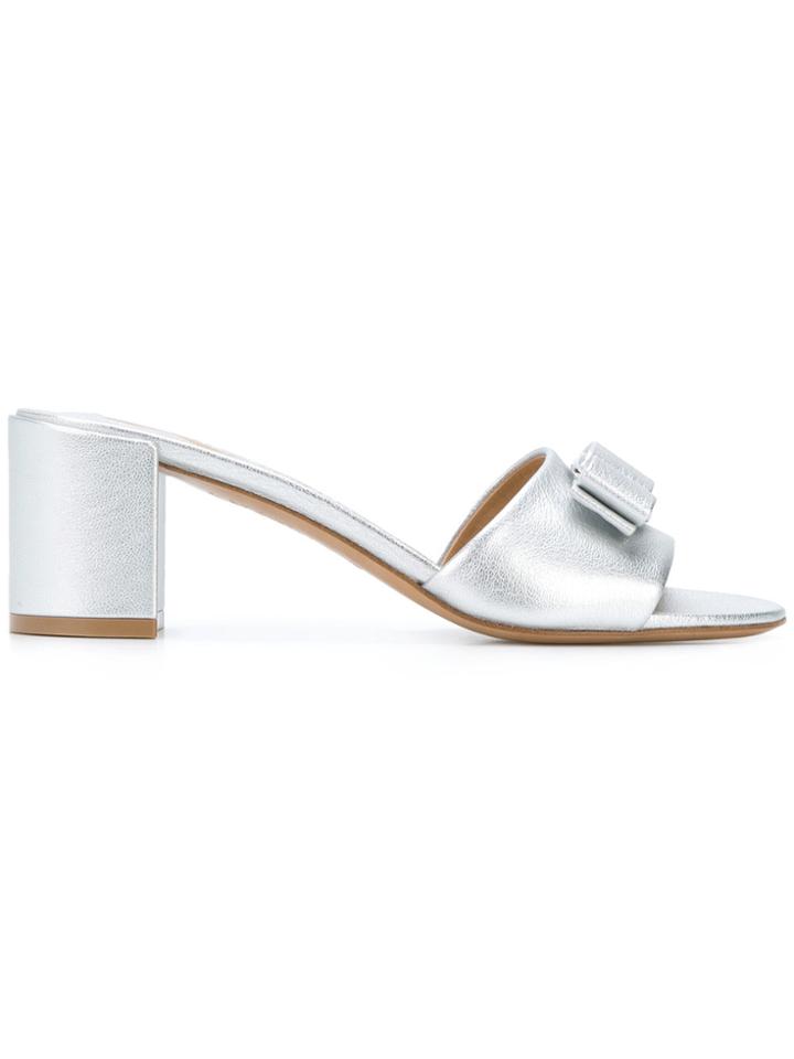 Salvatore Ferragamo Open-toe Vara Mules - Metallic
