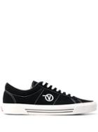 Vans Embroidered Logo Sneakers - Black