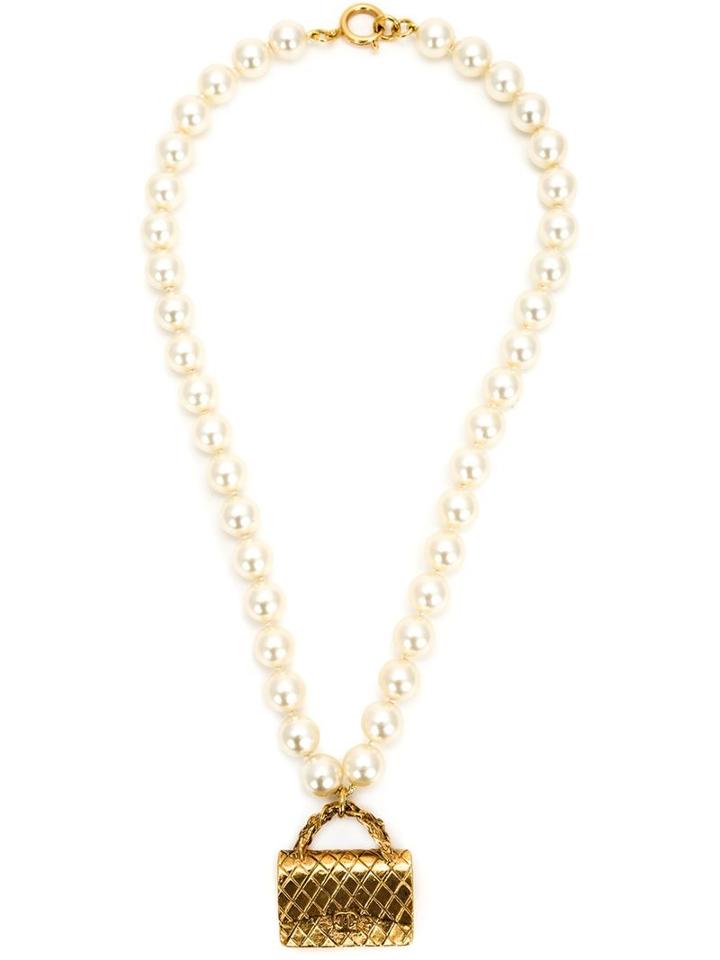 Chanel Vintage Bag Pendant Pearl Necklace