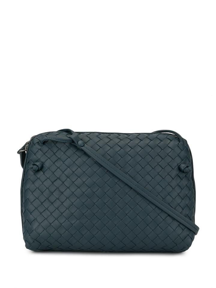 Bottega Veneta Woven Detail Cross Body Bag - Blue
