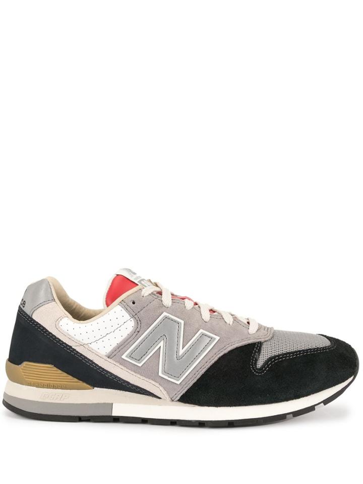 New Balance Colour Blocked Low Top Sneakers - Grey