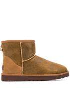 Ugg Australia Shearling Lined Boots - Brown
