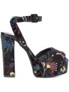 Giuseppe Zanotti Design Betty Shanghai Sandals - Black