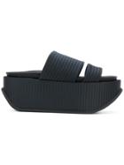 Peter Non Pladiade Slides - Black