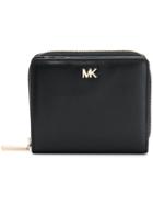 Michael Michael Kors Small Zip Wallet - Black