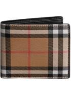 Burberry Vintage Check Leather Id Wallet - Nude & Neutrals
