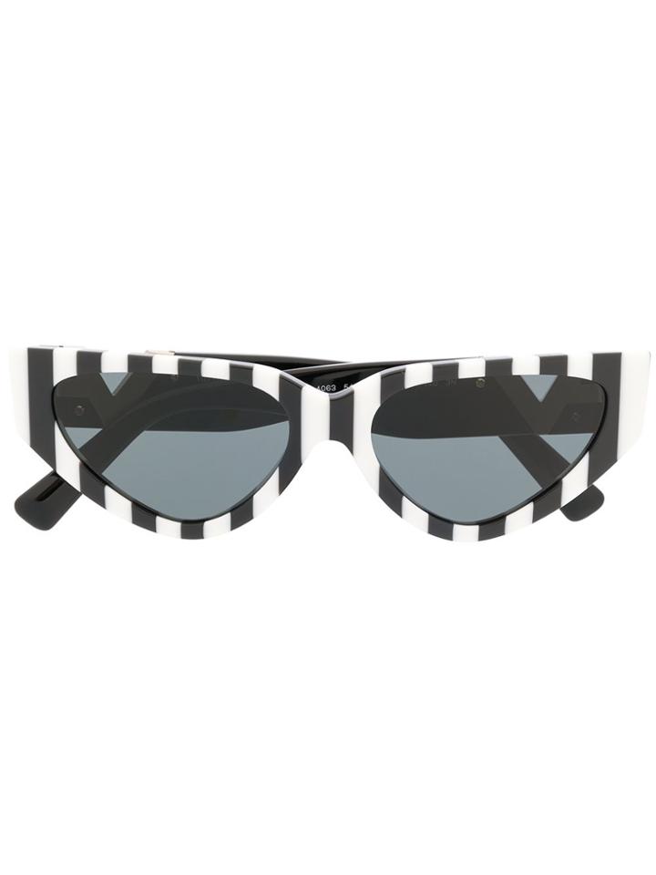 Valentino Eyewear Rockstud Striped Cat-eye Frame Sunglasses - Black