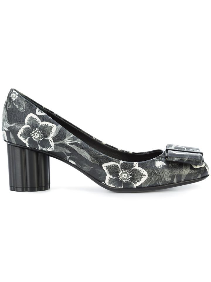 Salvatore Ferragamo Flower Heel Printed Pumps - Black