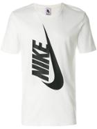 Nike Essentials Logo T-shirt - White