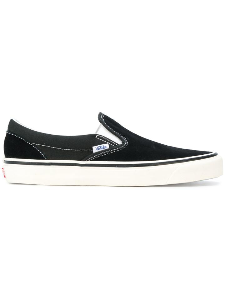 Vans Classic Slip-on 98 Sneakers - Black
