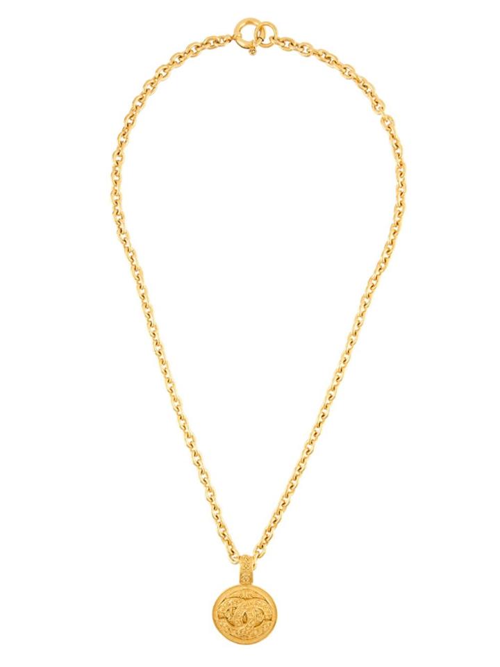 Chanel Vintage Filigree Pendant Necklace - Metallic