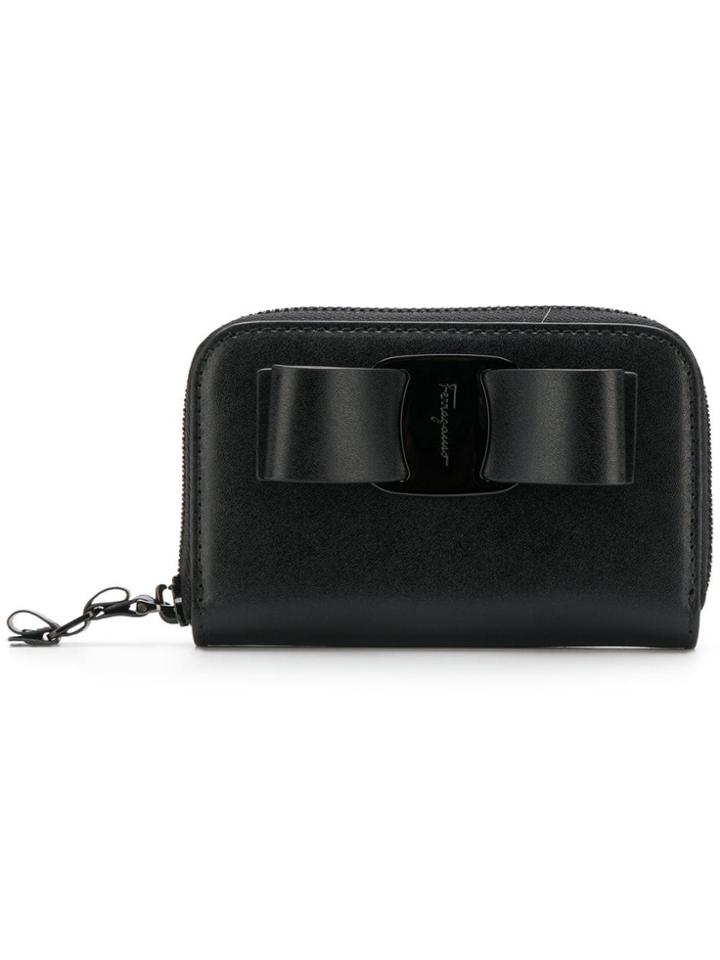 Salvatore Ferragamo Zipped Vara Wallet - Black