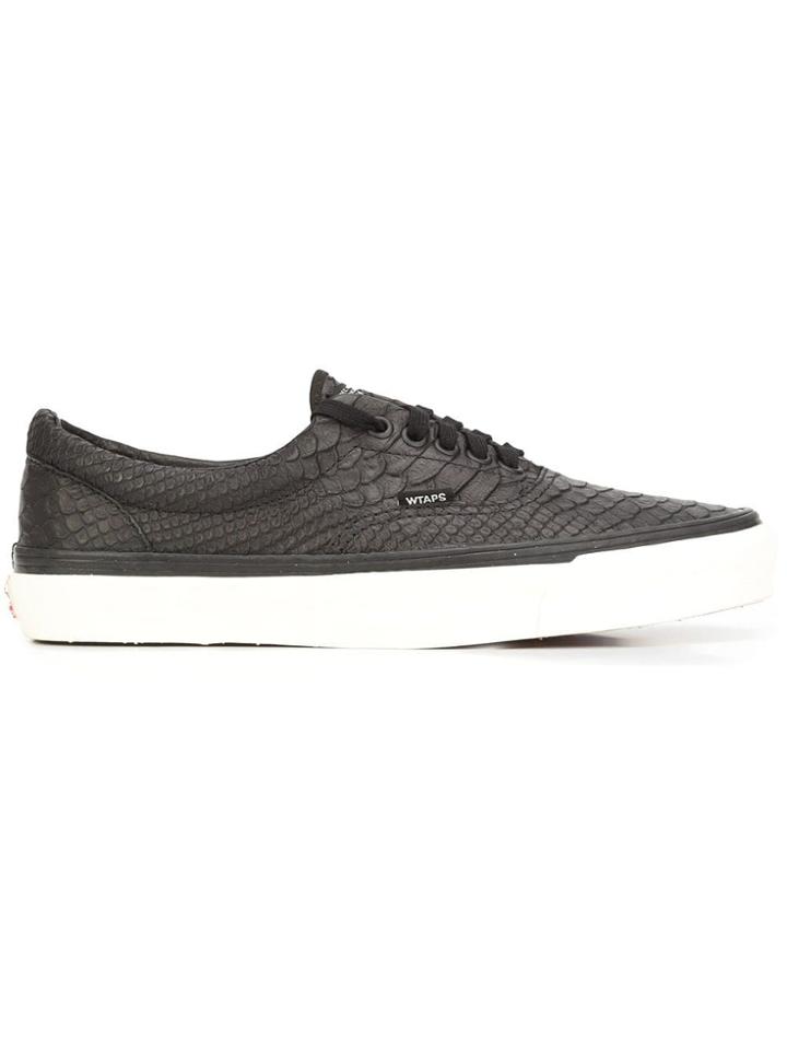Vans Textured Lace Up Sneakers - Black