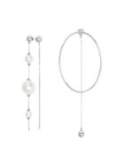 Burberry Faux Pearl And Oval Palladium-plated Drop Earrings - Metallic