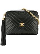 Chanel Vintage V-stitch Cc Logos Fringe Chain Shoulder Bag - Black