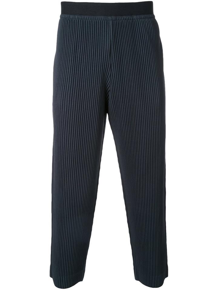 Homme Plissé Issey Miyake Pleated Cropped Trousers, Men's, Size: 2, Green, Polyester