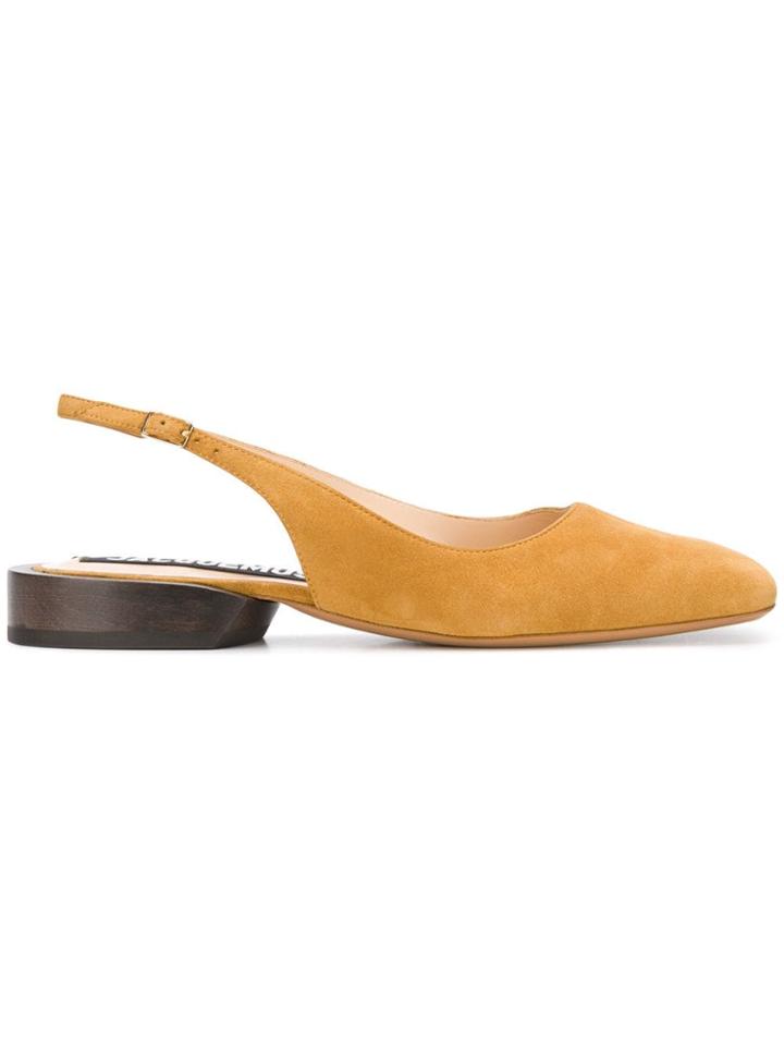 Jacquemus Praia Slingback Pumps - Nude & Neutrals