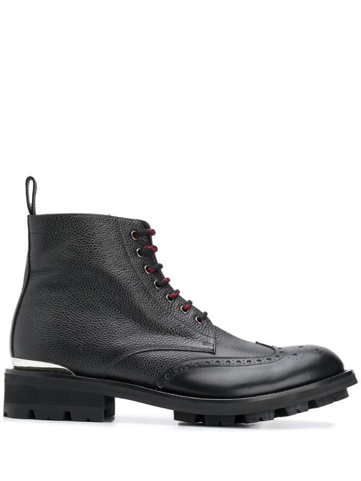 Alexander Mcqueen Logo Plaque Boots - Black