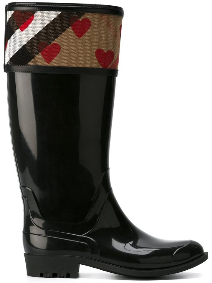 Burberry Heart Motif Rainboots