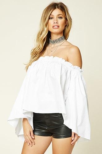 Forever21 Women's  Haute Rogue Peasant Crop Top