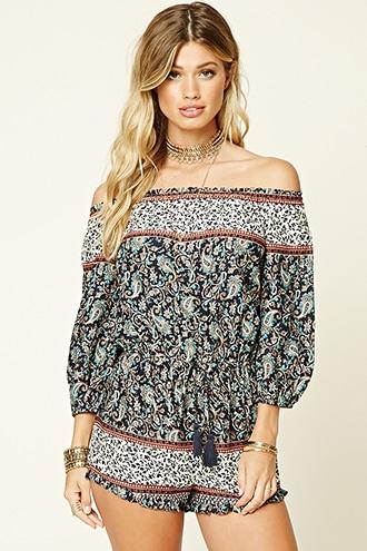 Forever21 Women's  Navy & Cream Paisley Print Romper