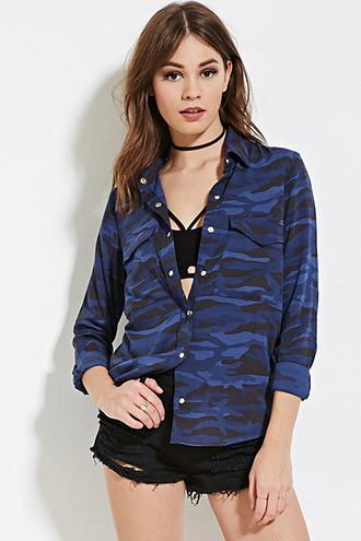 Forever21 Women's  Blue & Navy Camo Print Shirt