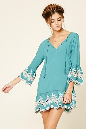 Forever21 Women's  Jade & Cream Embroidered Peasant Dress