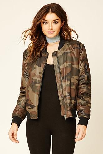 Forever21 Women's  Camo Padded Bomber Jacket