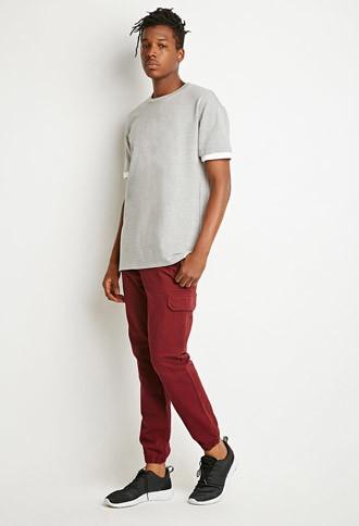 21 Men Twill Cargo Joggers (burgundy)