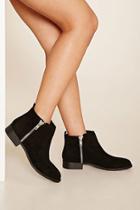 Forever21 Women's  Black Zippered Ankle Boots