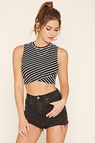 Forever21 Women's  Black & White Asymmetrical Stripe Crop Top