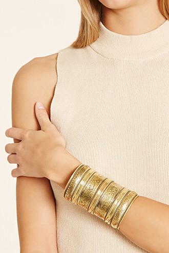 Forever21 Antique Gold Ornate Etched Cuff