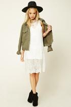 Forever21 Women's  Contemporary Floral Mesh Dress