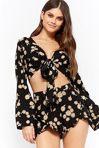 Forever21 Motel Daisy Print Tulip-hem Shorts
