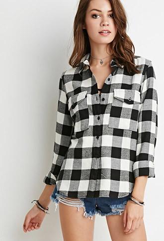 Forever21 Women's  Cream & Black Buffalo Plaid Flannel Shirt