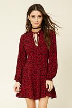 Forever21 Women's  Wine & Black Collared Floral Print Dress